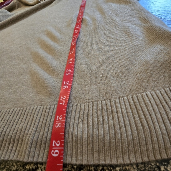 Karen Scott Tan Oversized v-neck Sweater Long Sleeved Ribbed Cuffs Women size 3X - Picture 8 of 8